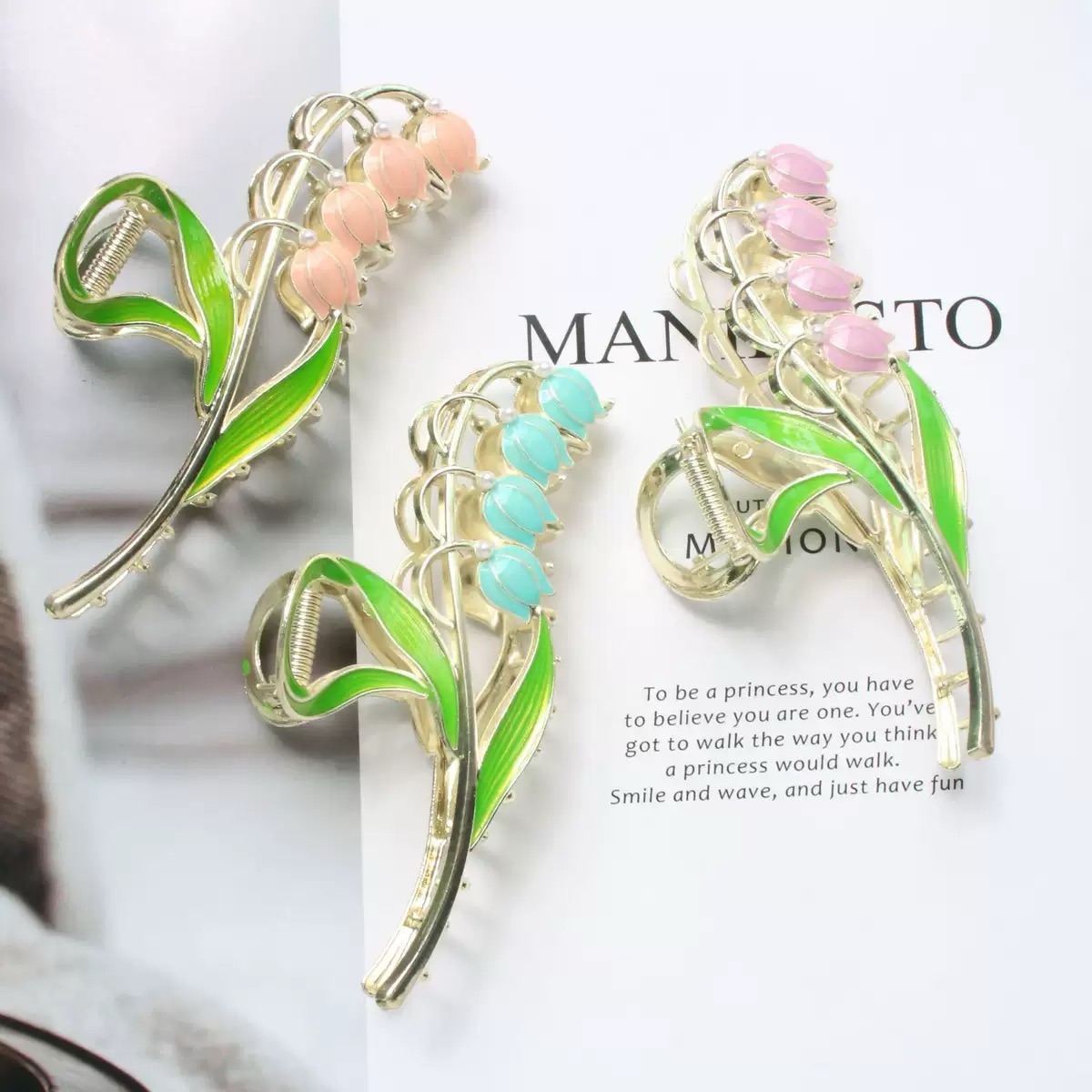 Hi Tech Accessories - คลิปโลหะดอกลิลลี่แห่งหุบเขาที่หรูหรา, เครื่องประดับผมสไตล์ป่าระดับไฮเอนด์