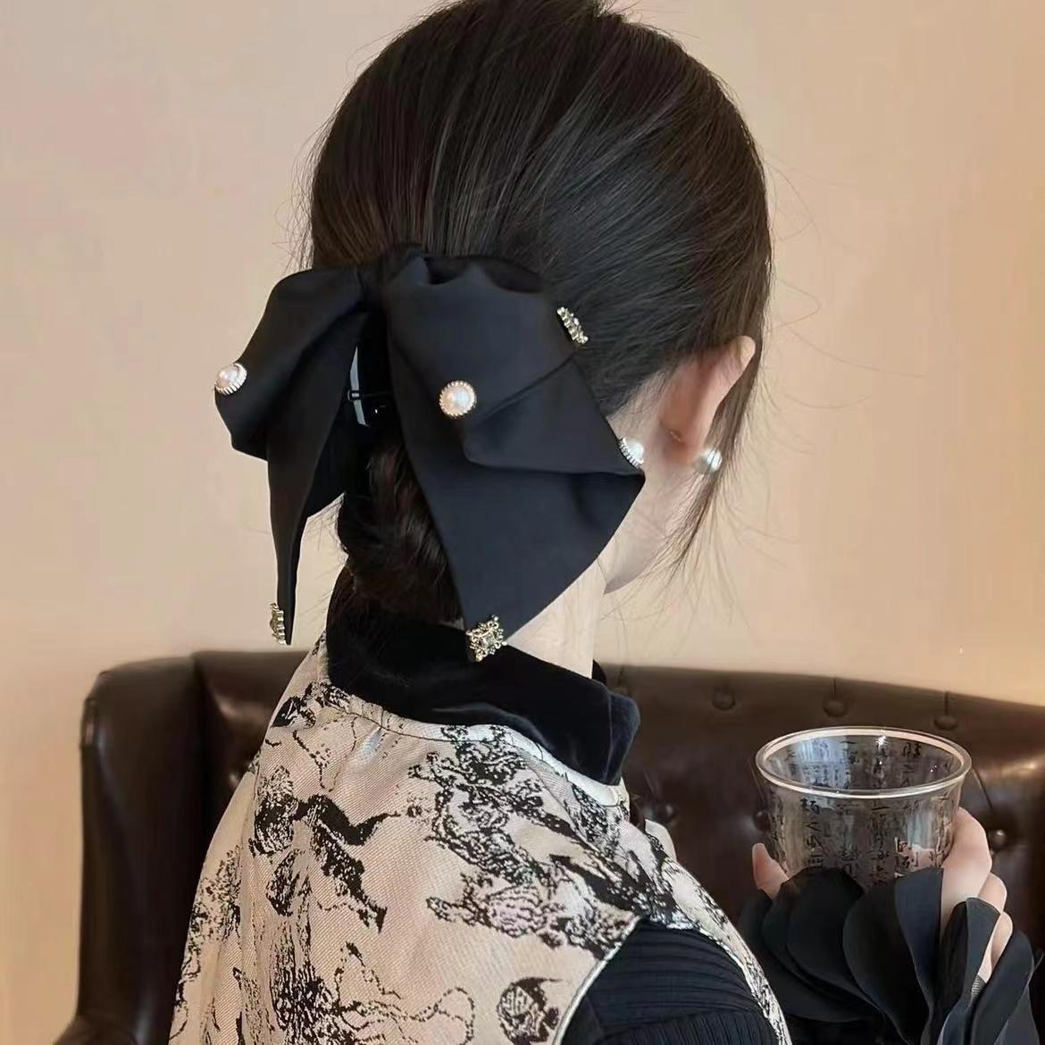 Hi Tech Accessories - โบว์ผ้าไหมปลายสูงสไตล์เกาหลีกิ๊ฟคาดผมหนีบผมหางม้าต่ำอเนกประสงค์เครื่องประดับผมแฟชั่นสไตล์เฮปเบิร์น