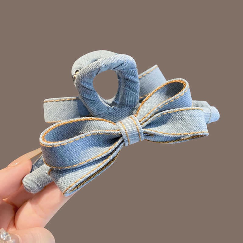Hi Tech Accessories - กิ๊บติดผมทรงโบว์ผ้ายีนส์สำหรับผู้หญิง ฤดูใบไม้ร่วง ฤดูหนาว กิ๊บหนีบผมทรงหางปลาแบบหรูหรา รุ่นใหม่ปี 2025