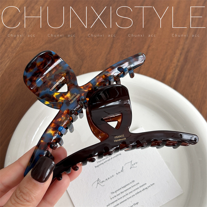 กิ๊บหนีบผมทรงฉลามขนาดใหญ่ 3 ชิ - Hi Tech Accessories บทวิจารณ์และราคา